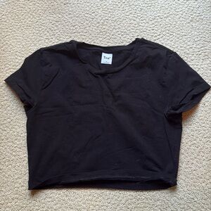 Aritzia Crop Top